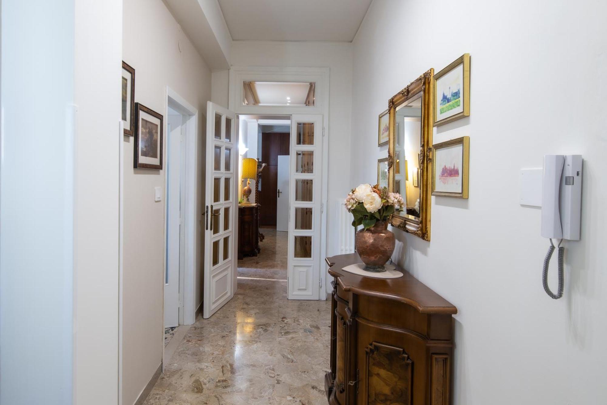 Domus Umberto - Guest House Арецо Екстериор снимка