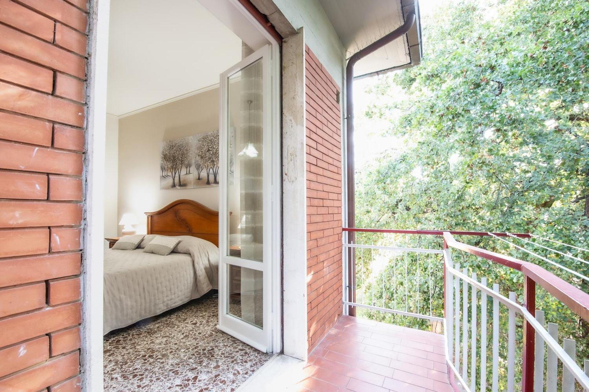Domus Umberto - Guest House Арецо Екстериор снимка